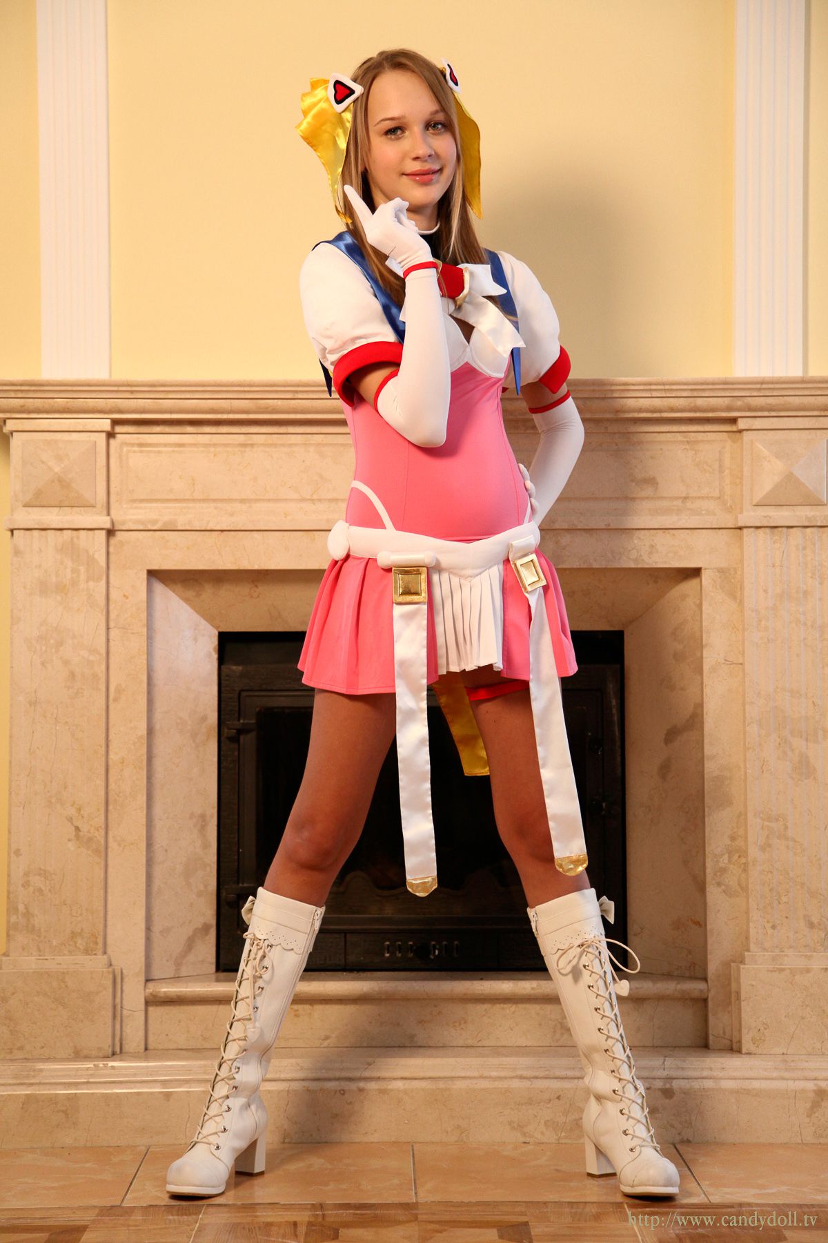 AlyonaR精美套图第十六弹(50P)